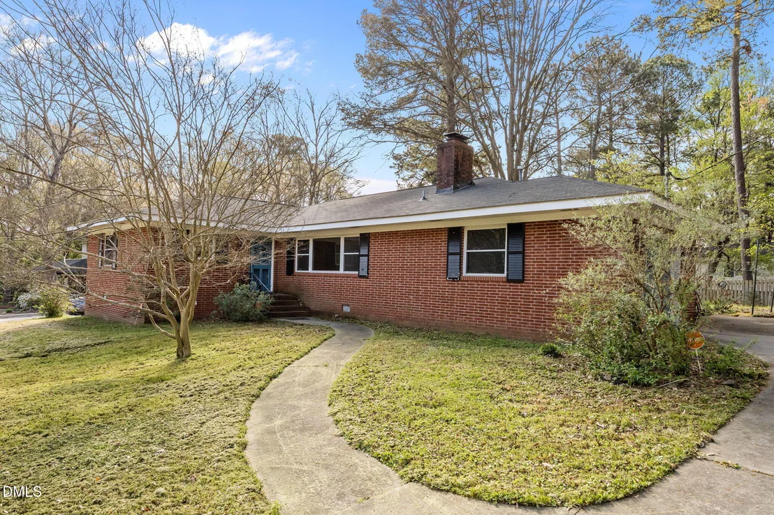 Photo of 2837 Stuart Drive