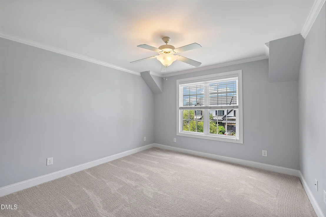 Photo of 824 Magalloway Drive
