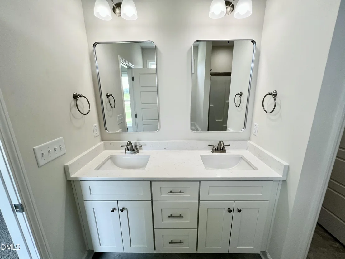 Photo of 413 Creeks Edge Drive