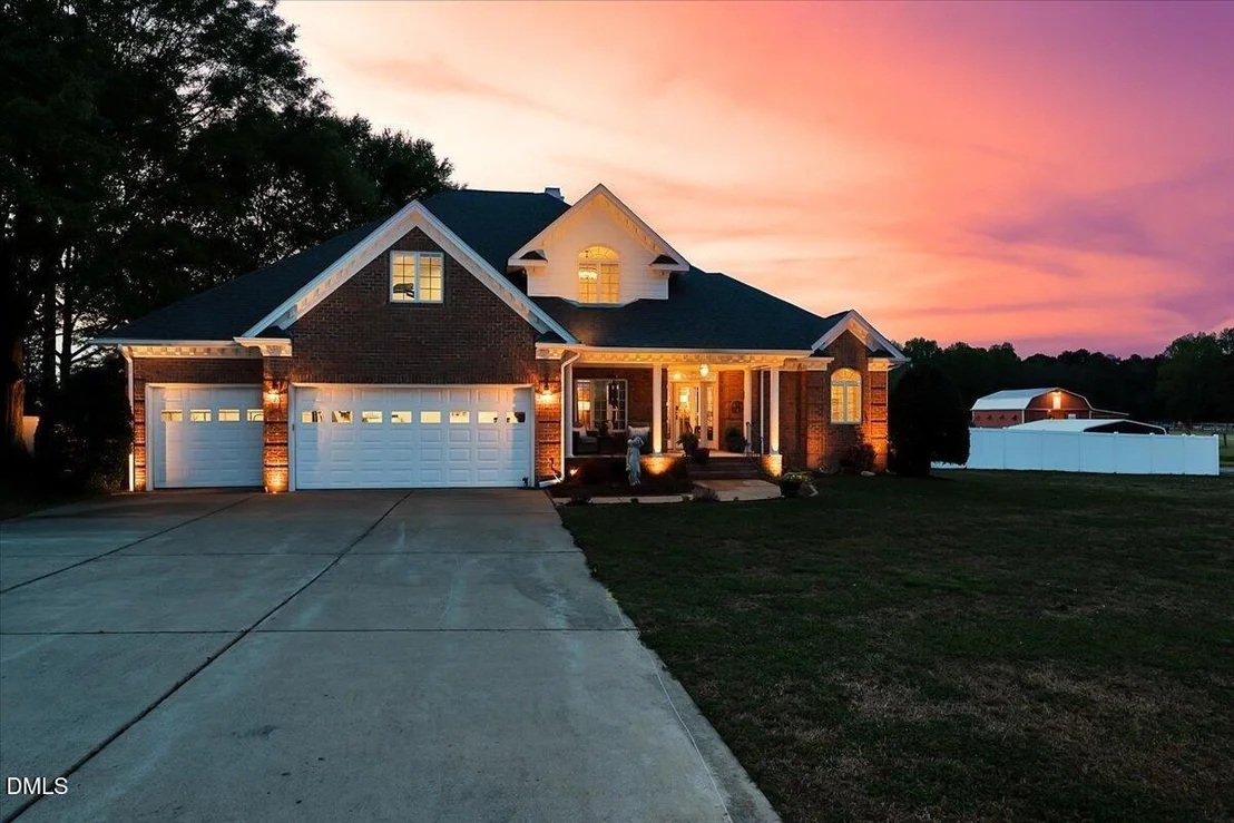 Photo of 31 Chasewood Drive