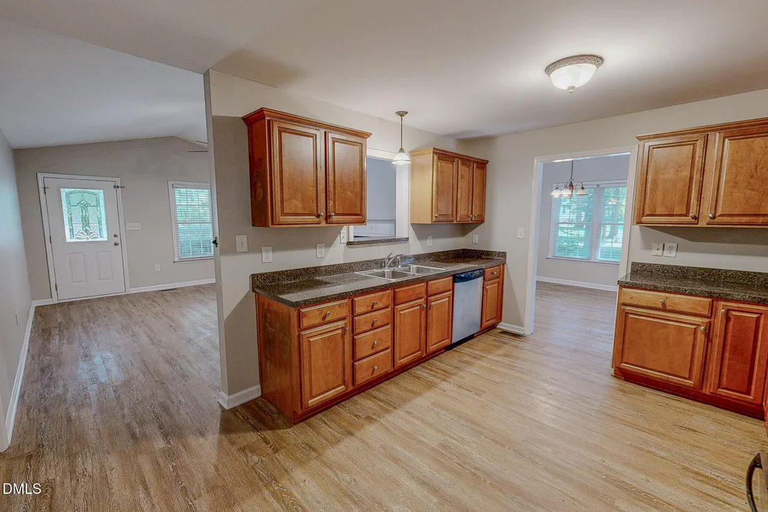 Photo of 180 Dandelion Drive