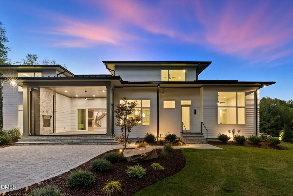 Photo of 213 Westhampton Drive
