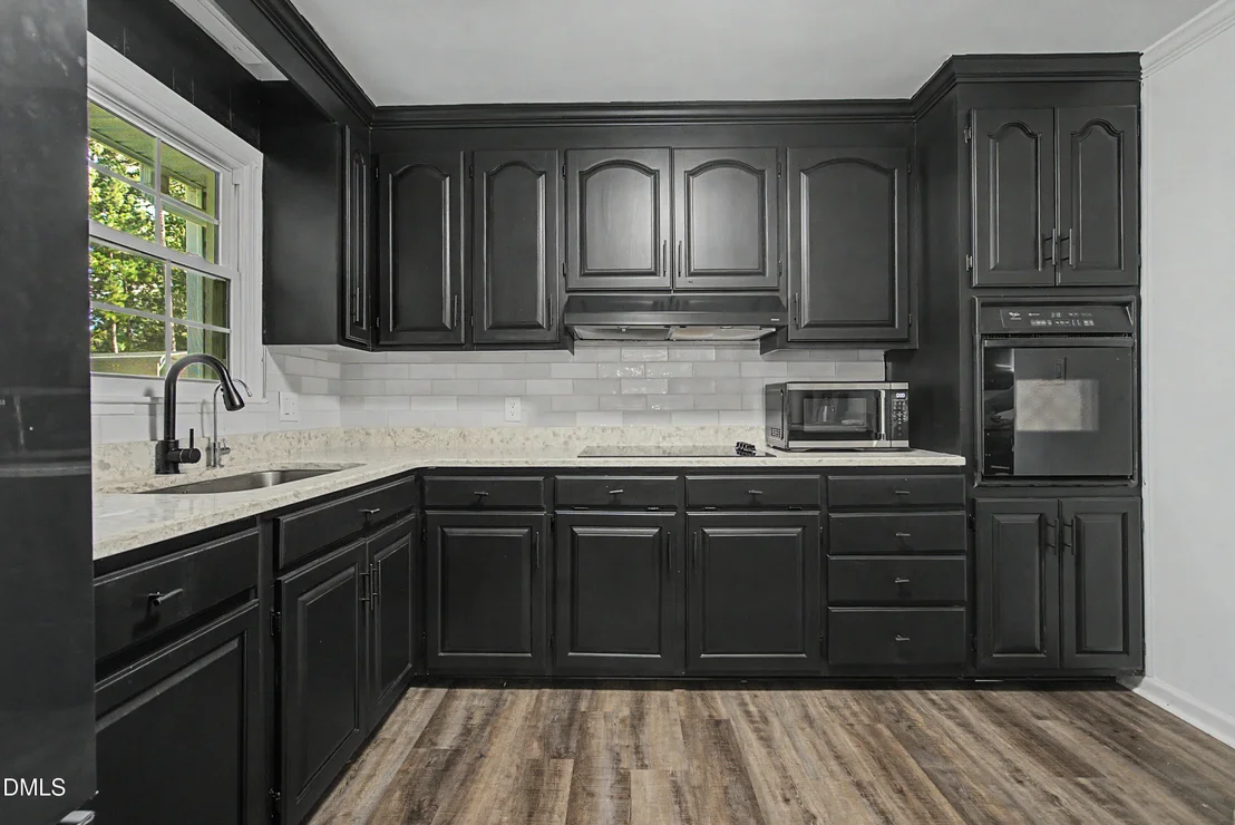 Photo of 1224 Hedrick Drive