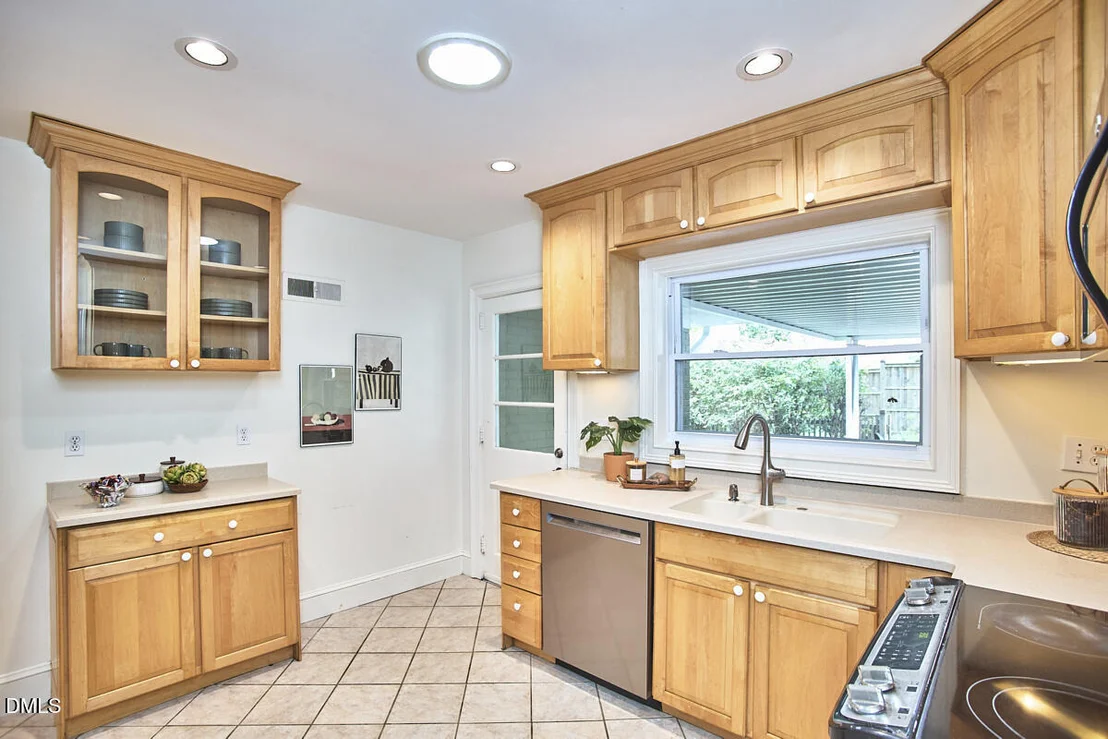 Photo of 118 Forestwood Drive