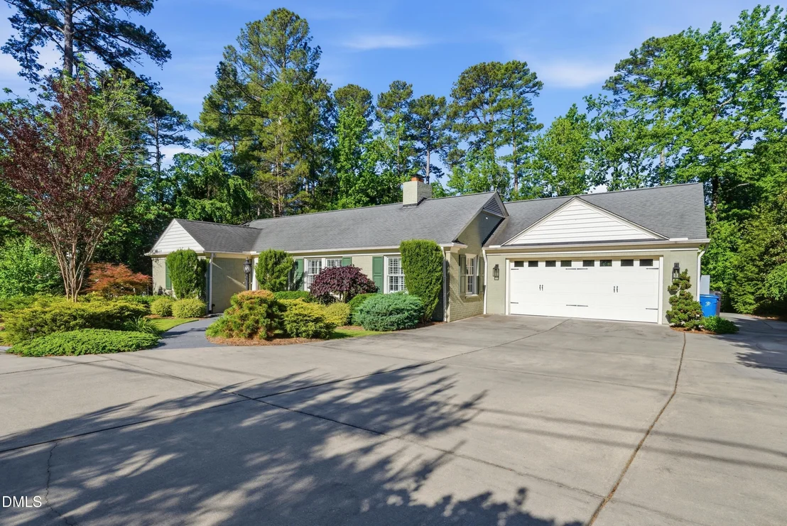Photo of 3812 Somerset Drive