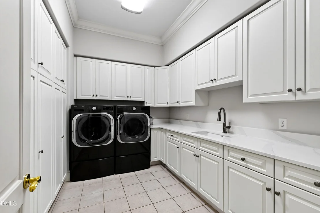 Photo of 113 Richelieu Drive