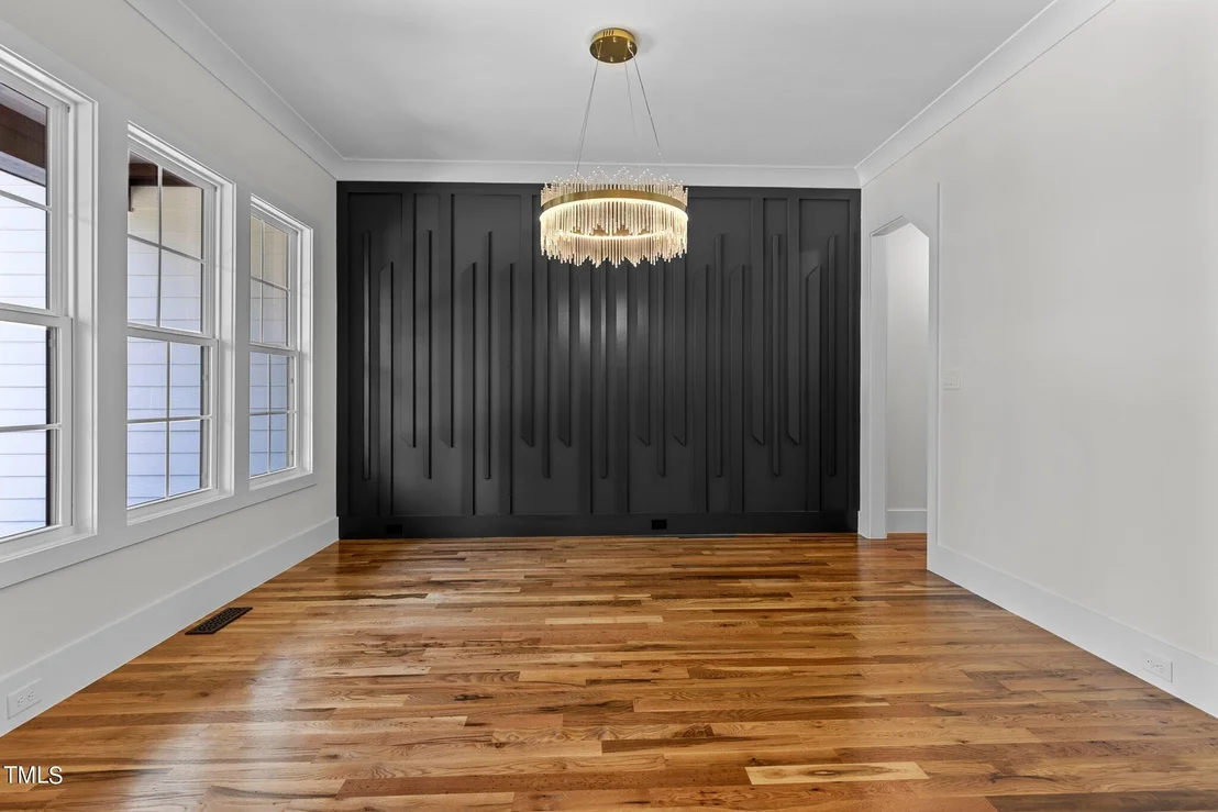 Photo of 1120 Springdale Drive