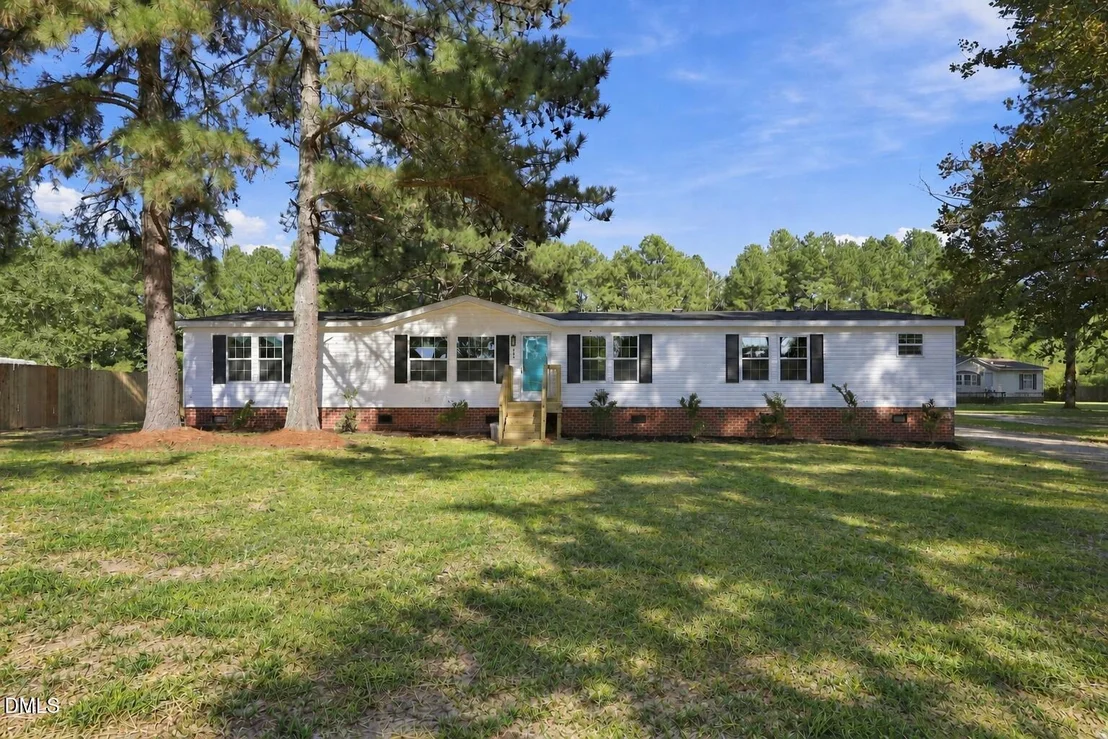 Photo of 643 Lloyd Stewart Road