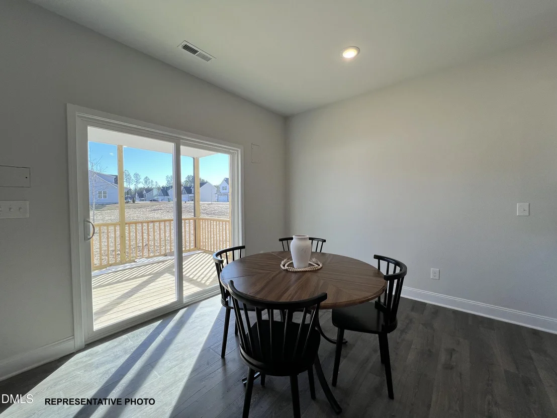 Photo of 211 Cardovia Way