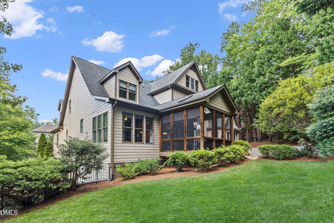 Photo of 6633 Rest Haven Drive