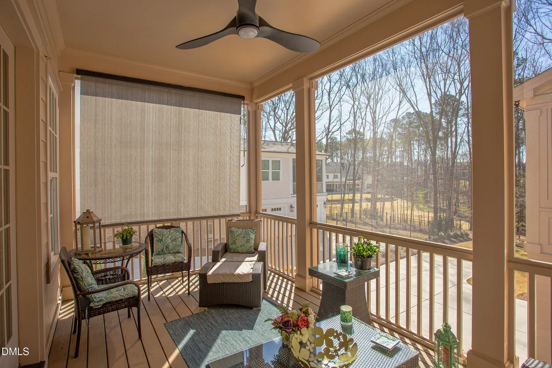 Photo of 1028 Whitehall Circle