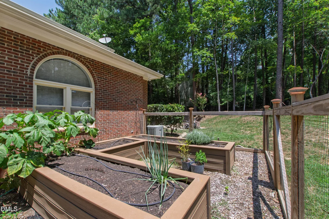Photo of 14025 Bingham Drive