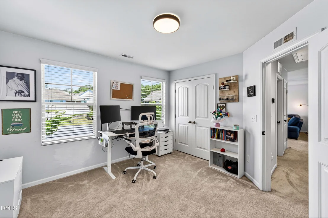 Photo of 410 Chestnut Oak Place