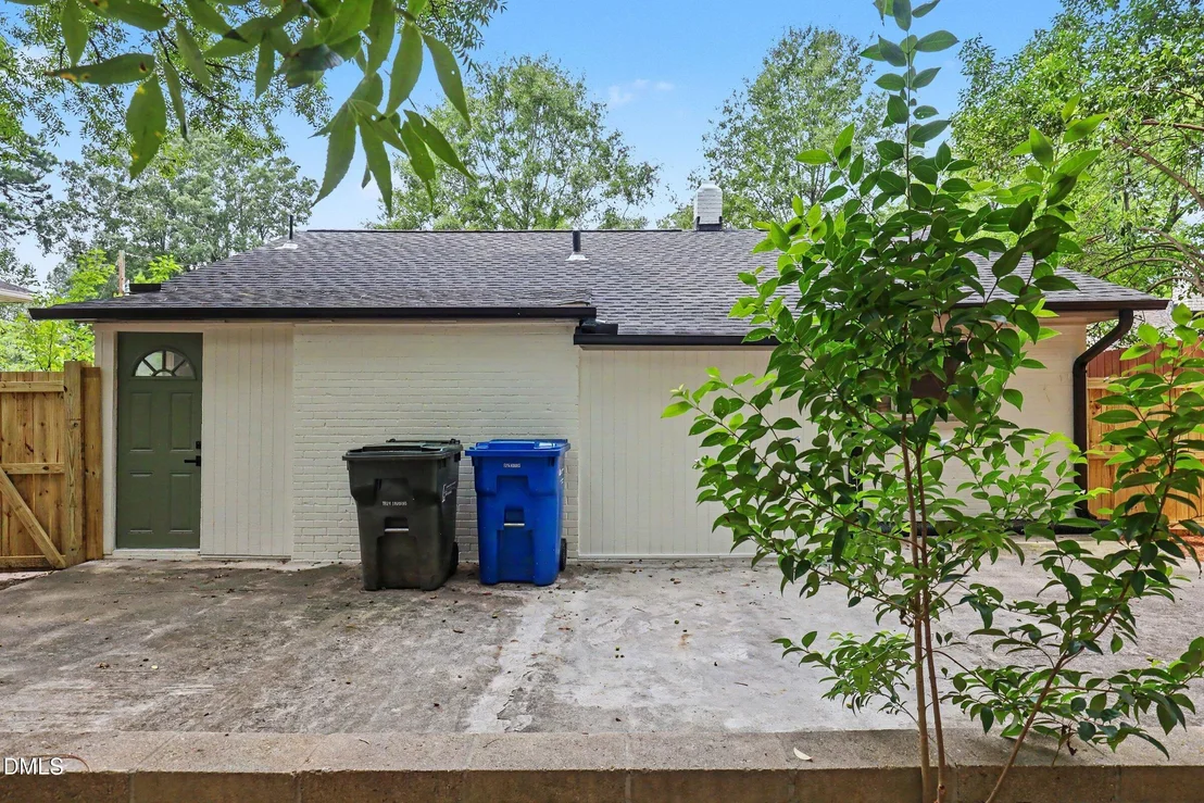 Photo of 1614 Alcott Street