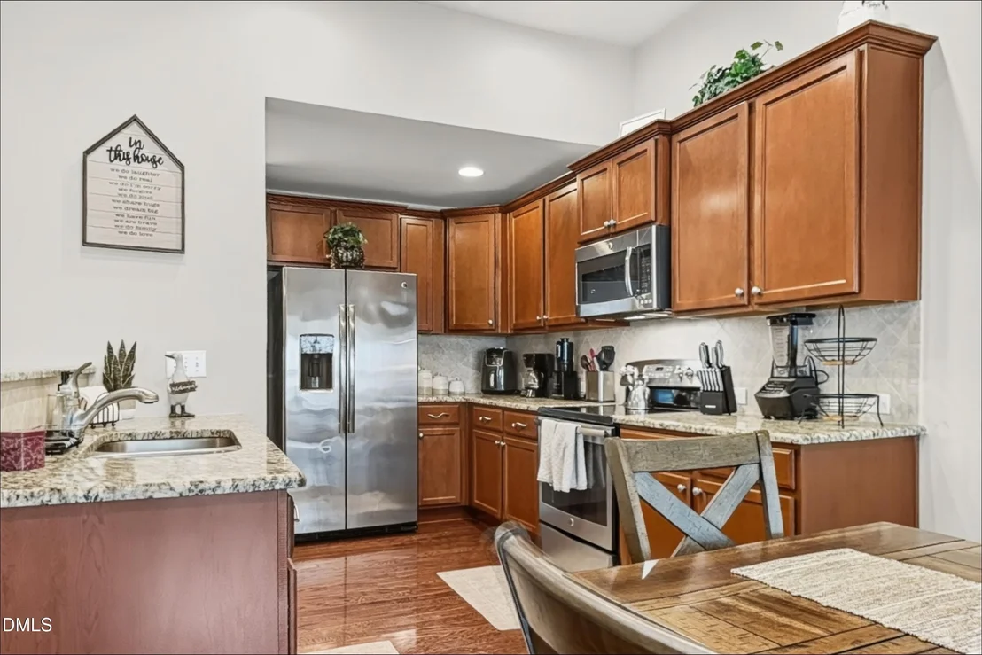 Photo of 828 Poplar Street