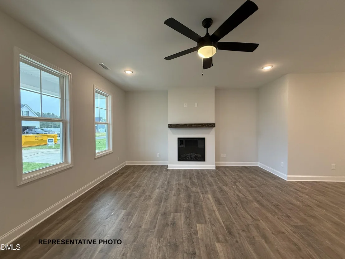 Photo of 233 Cardovia Way