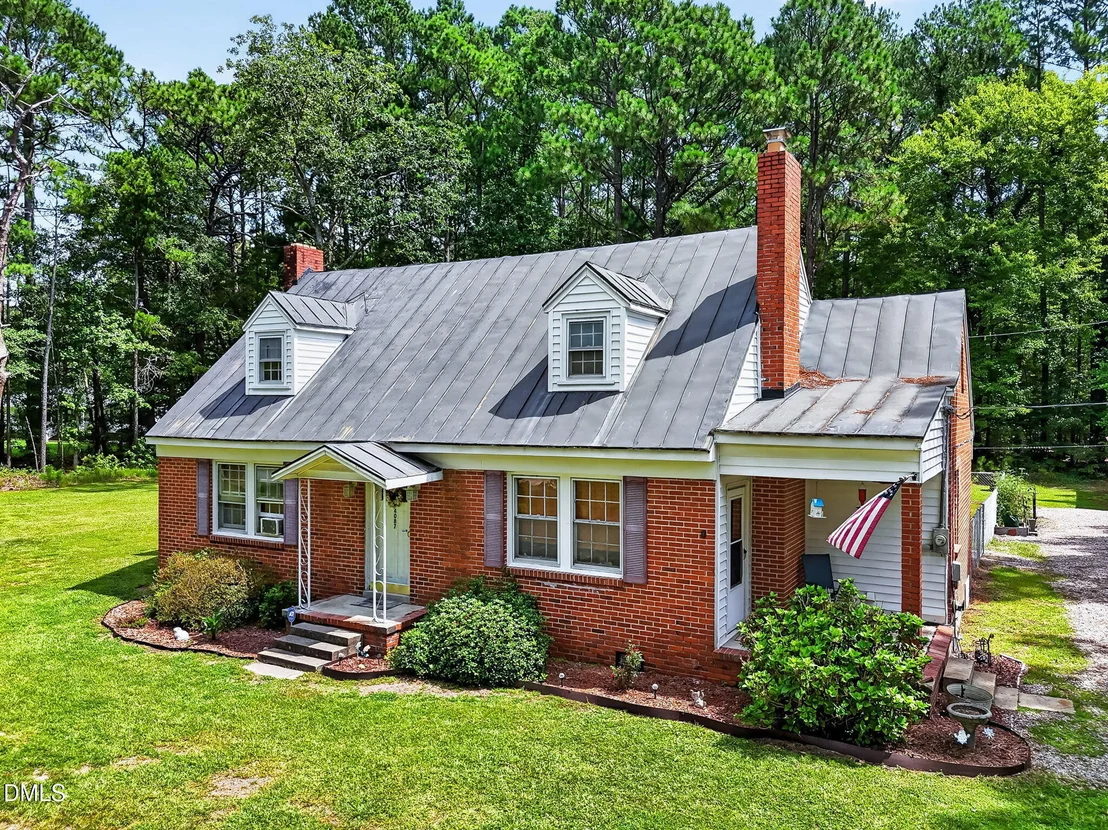 Photo of 4087 Glendale Road