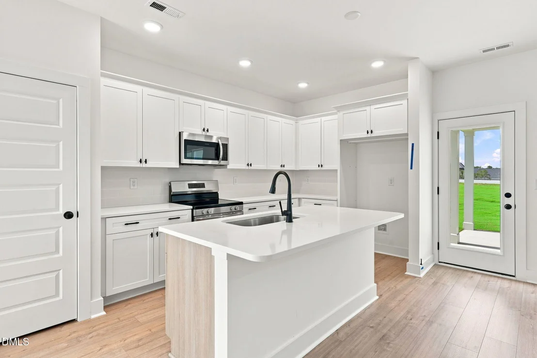 Photo of 155 Grinnell Loop