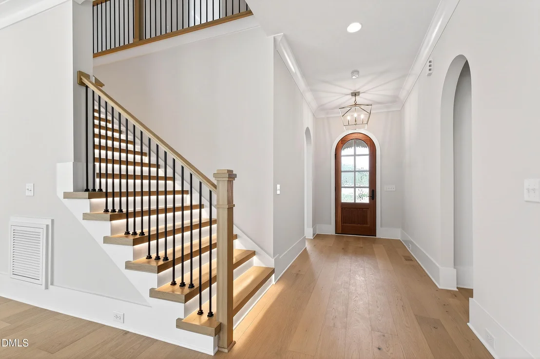Photo of 688 Lynch Road