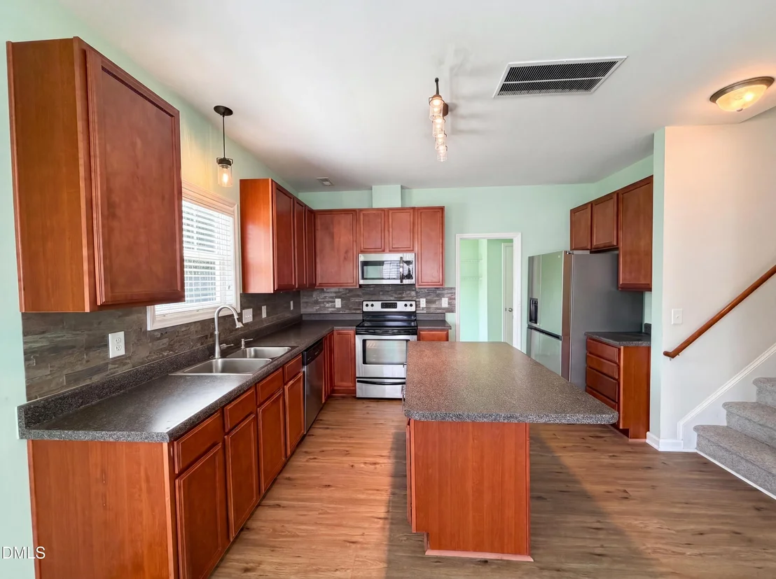 Photo of 1305 Silver Drive
