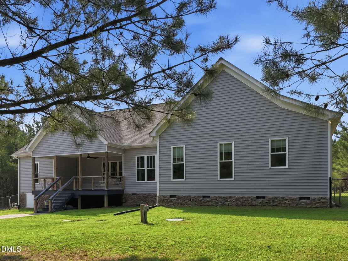 Photo of 665 Walnut Grove Road
