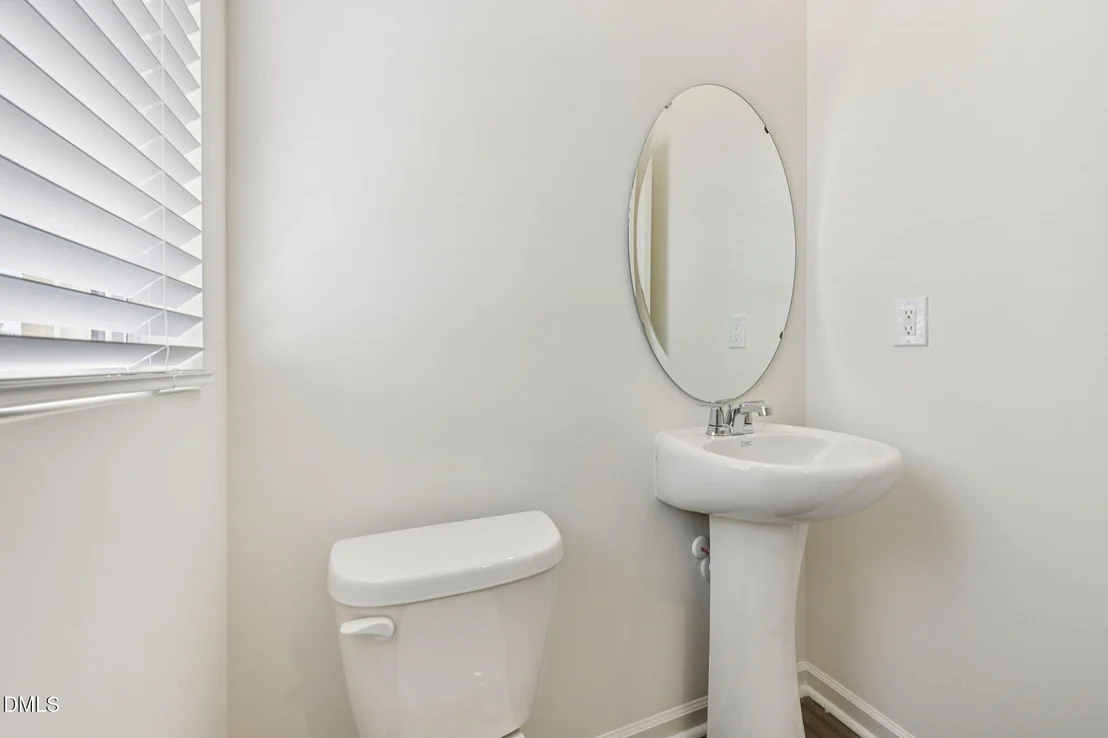 Photo of 2561 Quarry Road