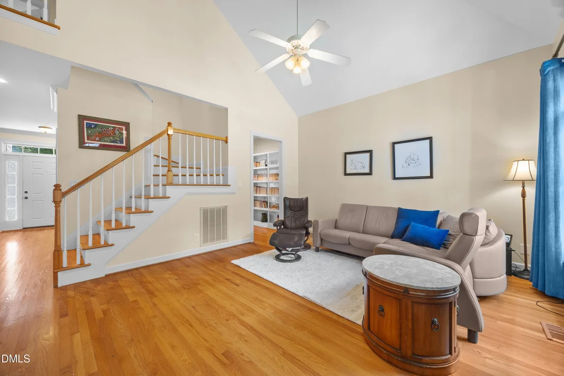 Photo of 143 S Fields Circle