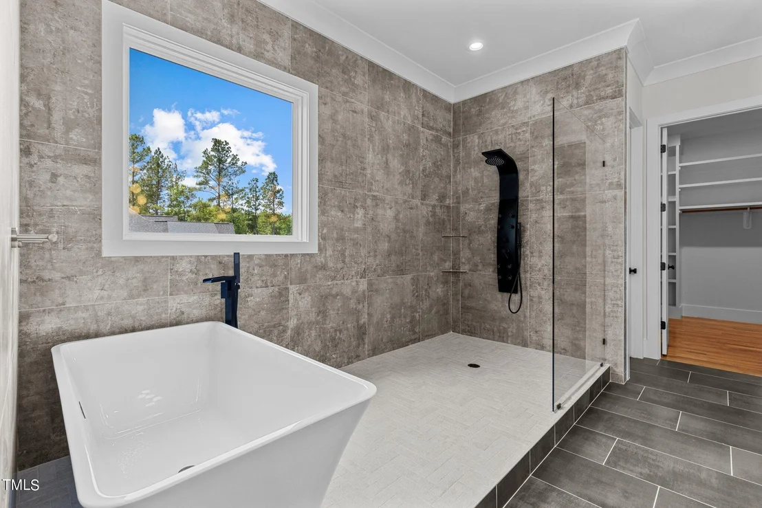 Photo of 1120 Springdale Drive