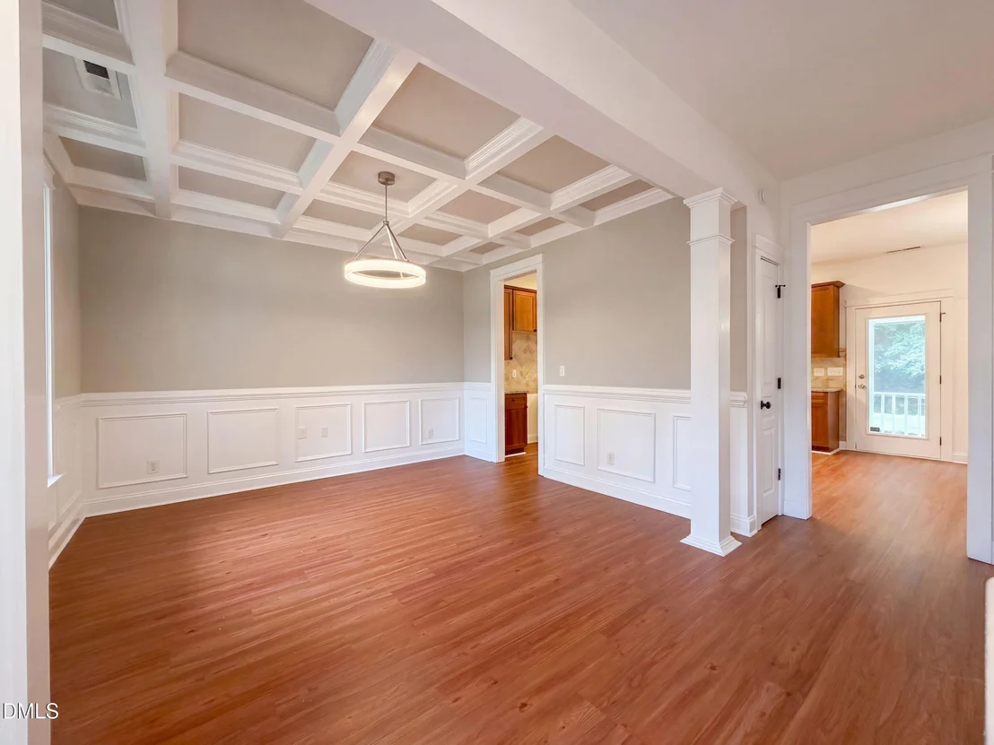 Photo of 352 Collinsworth Drive