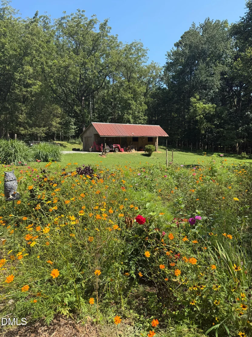 Photo of 5909 Cole Mill Road