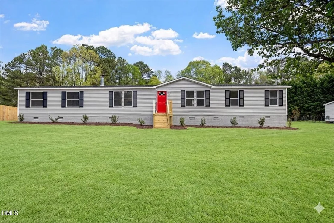 Photo of 493 Williams Road