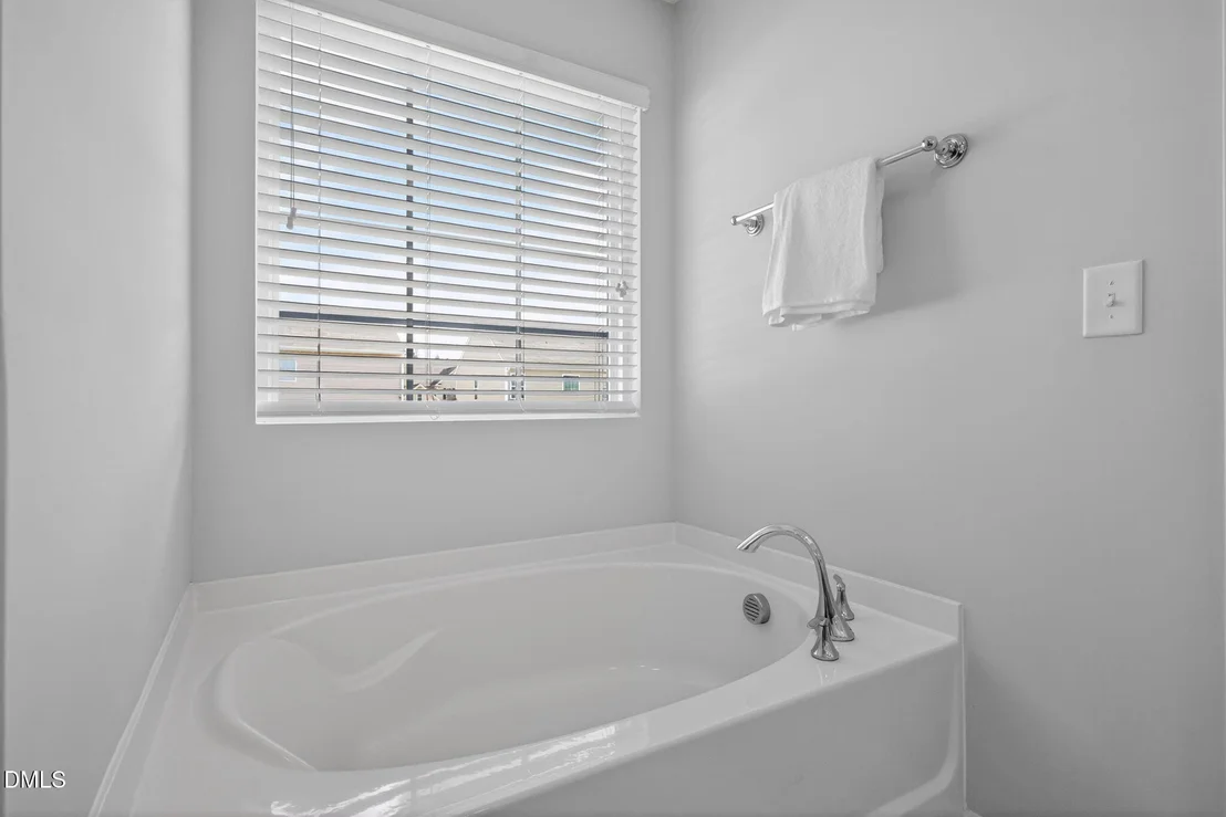 Photo of 618 Starry Sky Drive