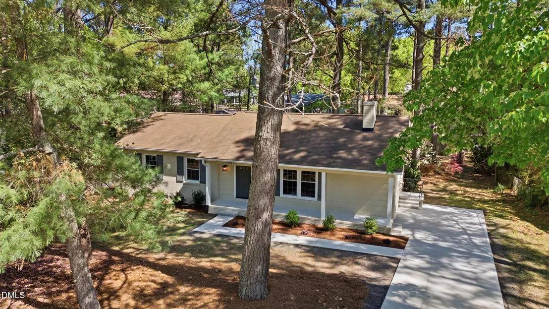 Photo of 5805 Newhall Road
