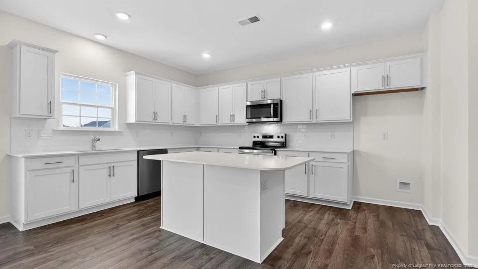Photo of 1118 Shoreline Drive