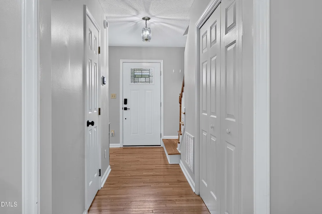 Photo of 908 Clifford Drive