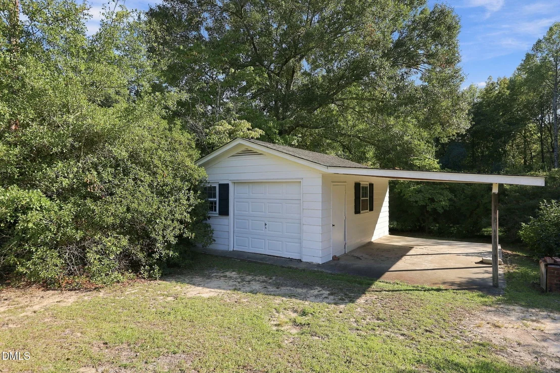 Photo of 1583 Us-421 N