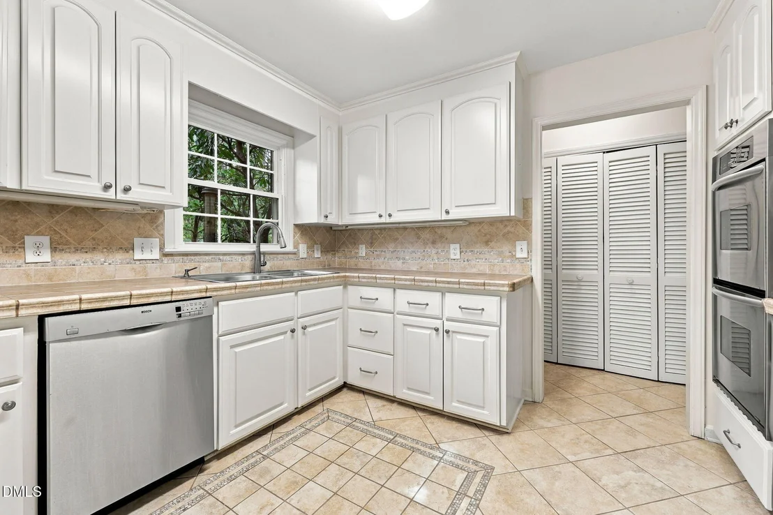 Photo of 3724 Darwin Road