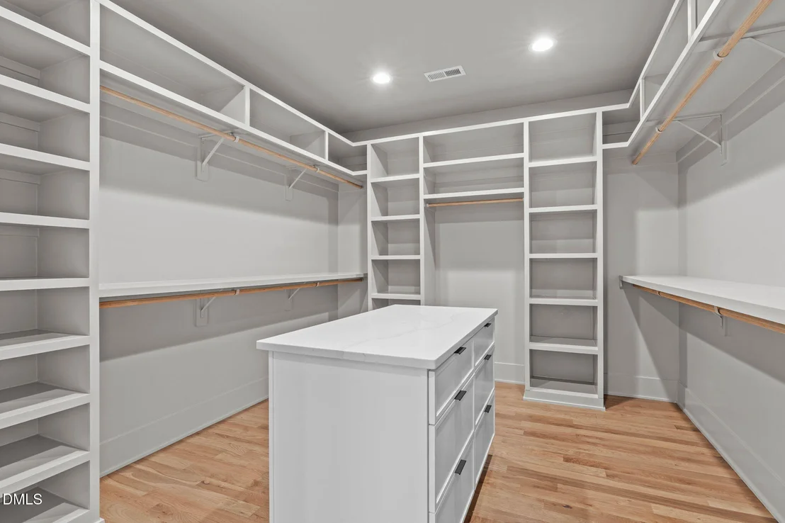 Photo of 1001 Addison Place