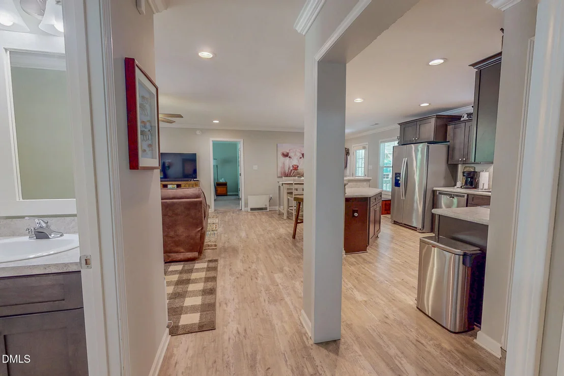 Photo of 42 Tom Webb Road