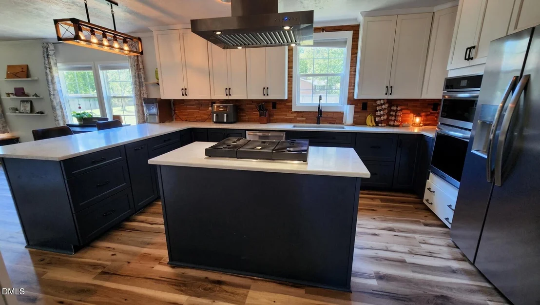Photo of 3888 Meriwether Lane