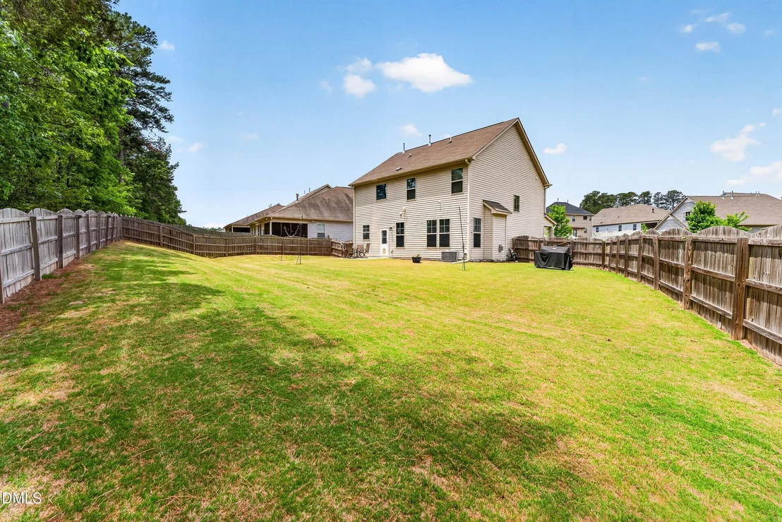 Photo of 410 Chestnut Oak Place
