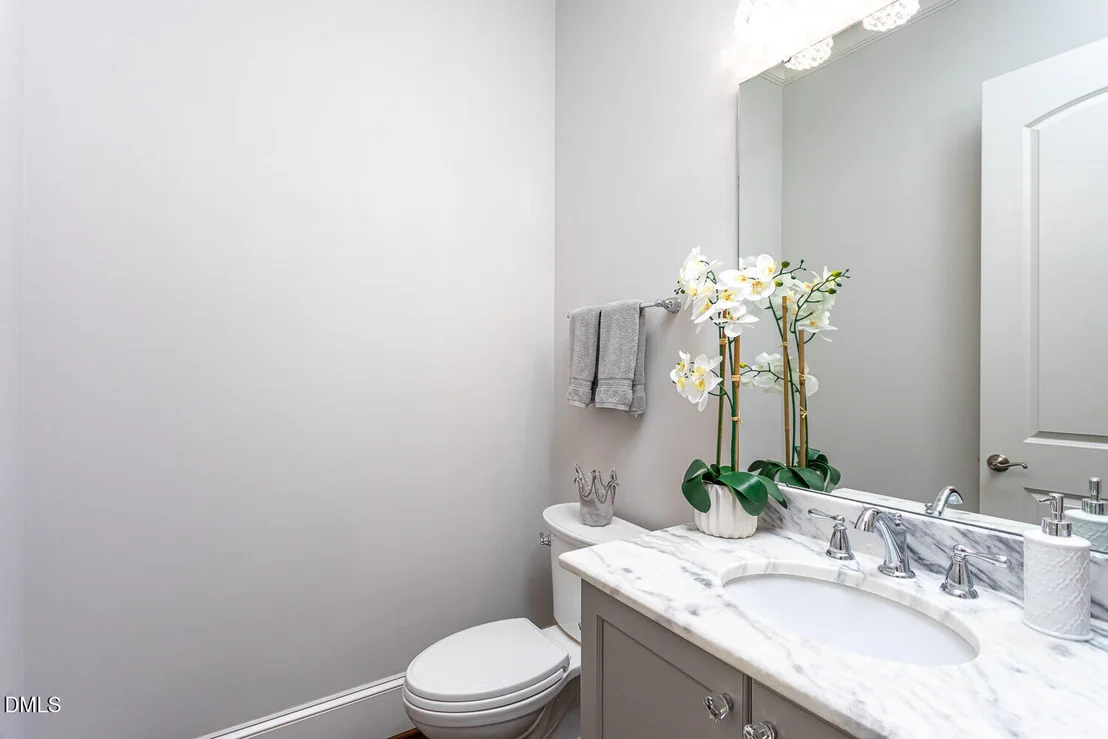 Photo of 7926 Ray Road