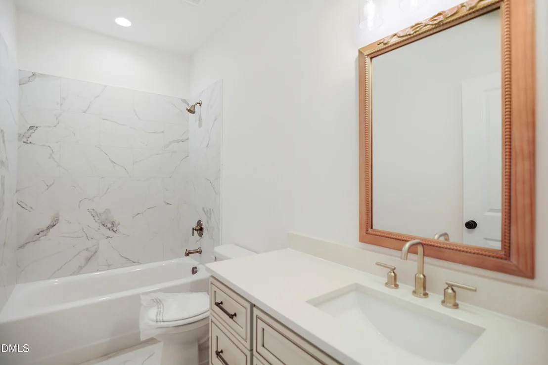 Photo of 432 Cardinal Crest Lane