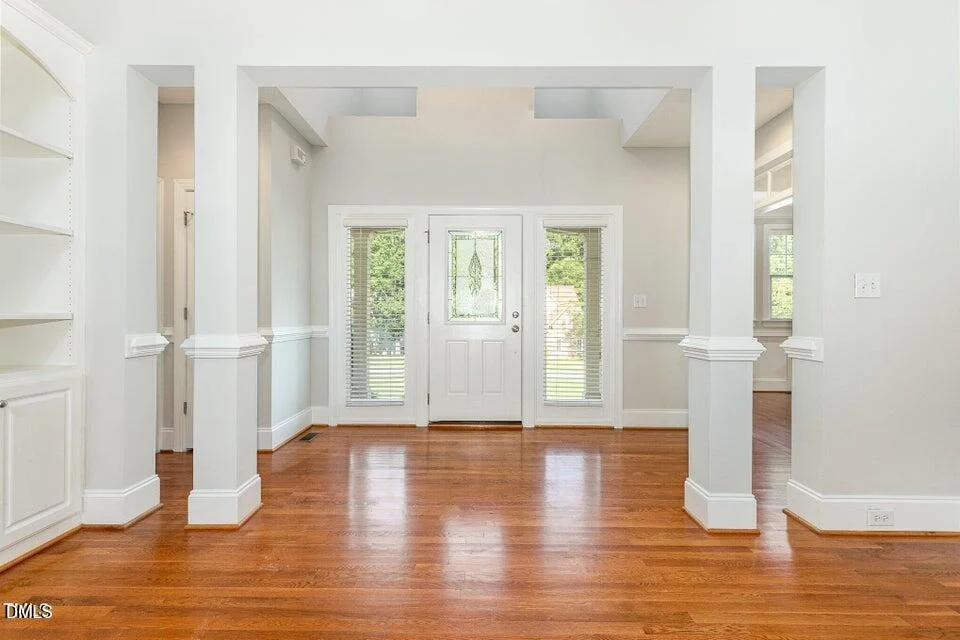 Photo of 1096 Silverleaf Drive