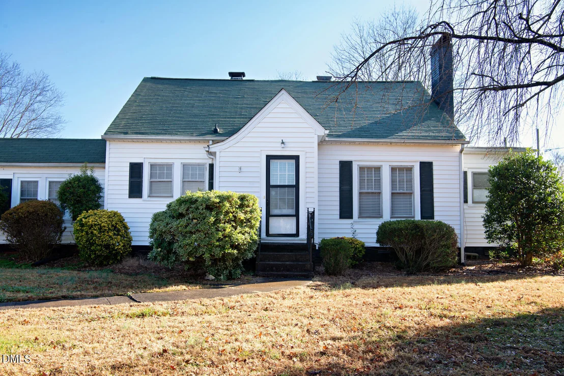 Photo of 1146 Rogers Road