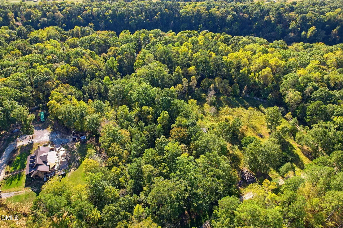 Photo of 415 River Bluff Drive N