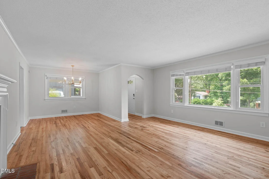 Photo of 1203 Poplar Avenue