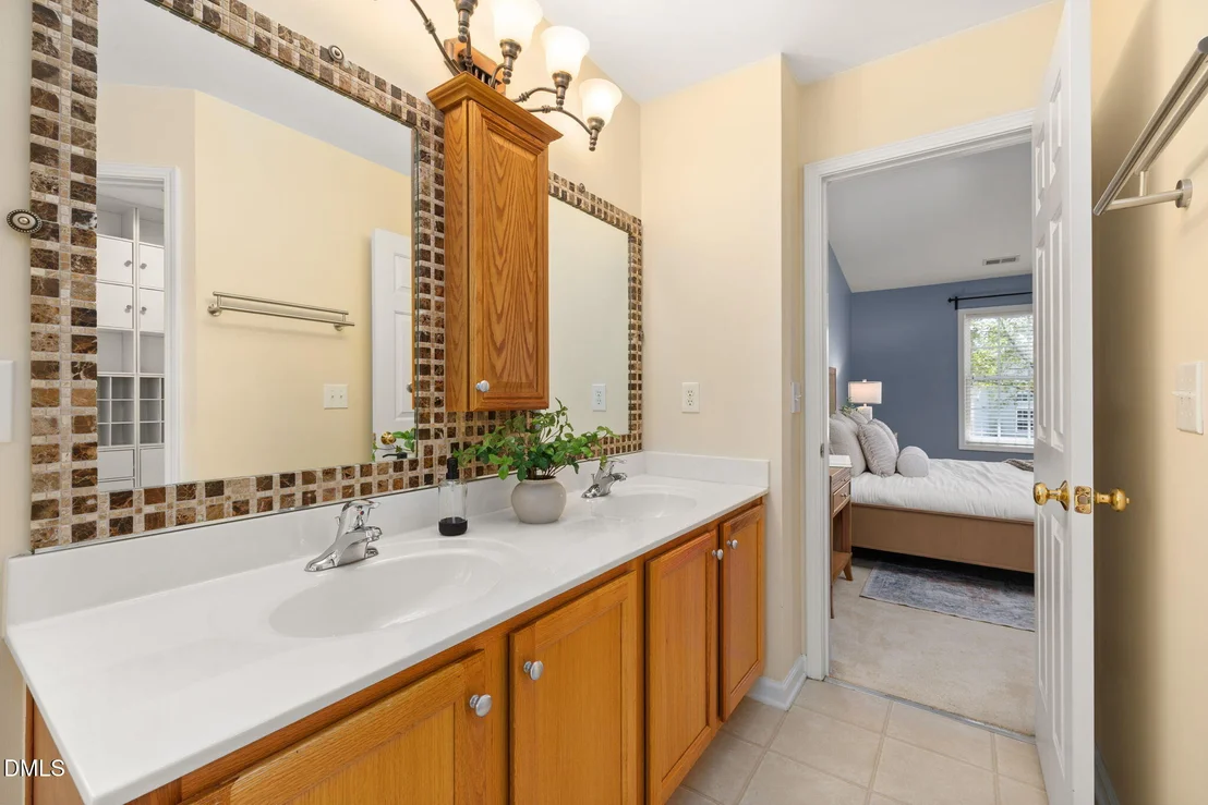 Photo of 4 Beaver Creek Lane