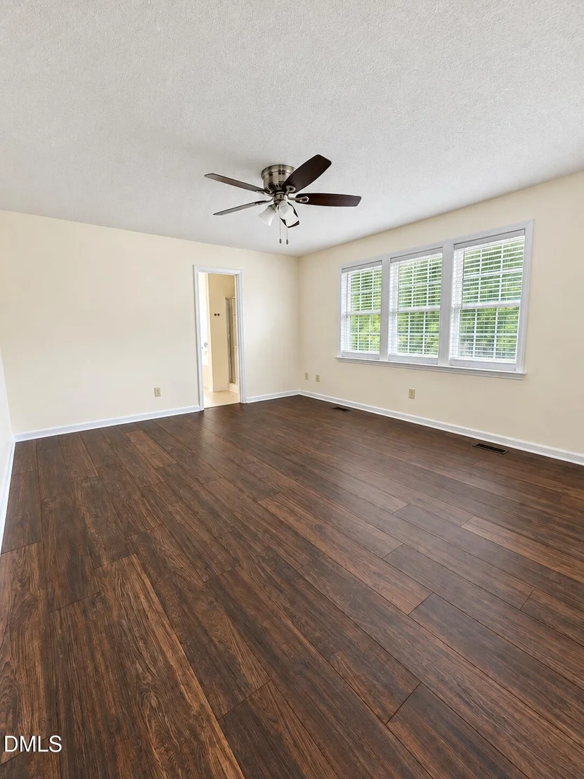 Photo of 1025 Feldmen Drive