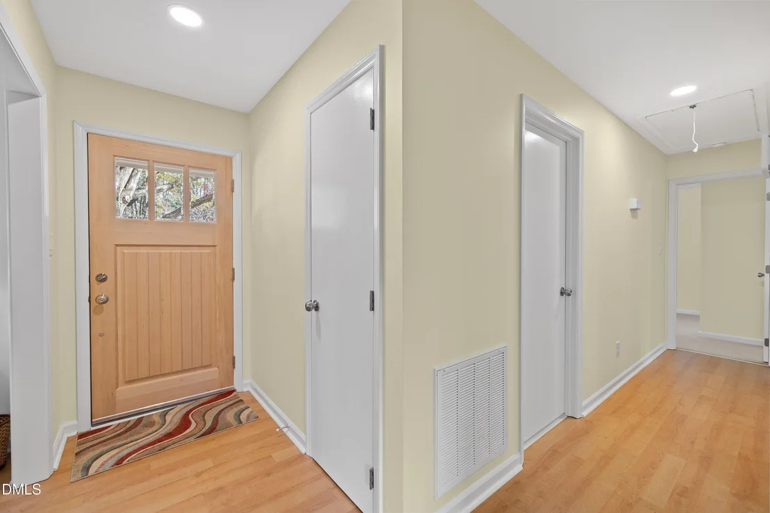 Photo of 514 Holtz Lane